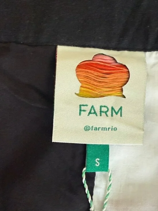 FARM Rio Black and White Skirt - Picture 2 of 5